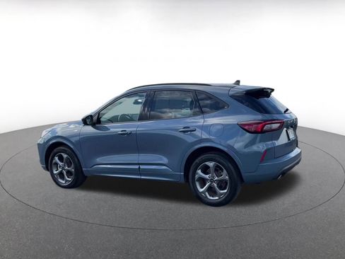 Used 2023 Ford Escape ST-Line image 10