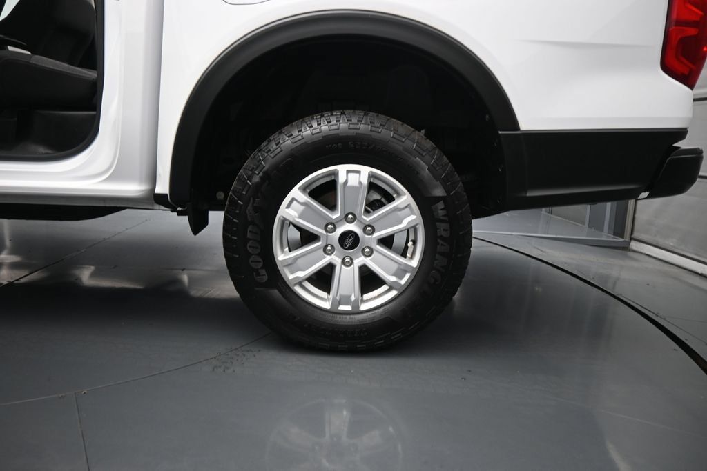 Certified 2024 Ford Ranger XL w/ Trailer Tow Package RWD image 17