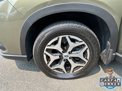 Certified 2023 Subaru Forester Premium AWD/4WD image 28