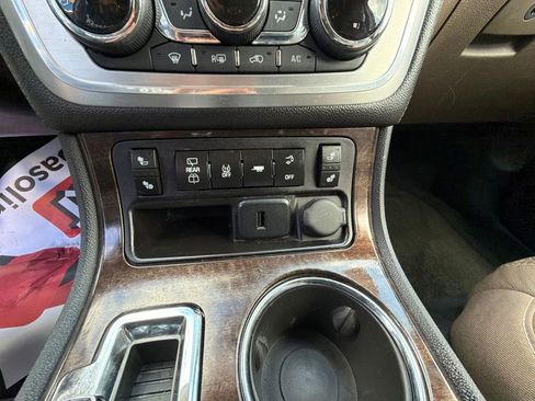 Used 2015 GMC Acadia SLT FWD image 29