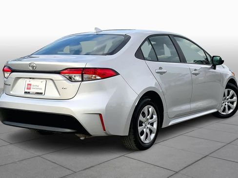 Certified 2025 Toyota Corolla LE image 13