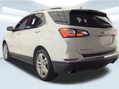 Used 2019 Chevrolet Equinox Premier image 4