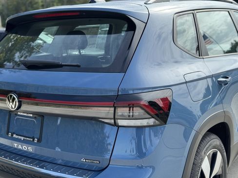 New 2025 Volkswagen Taos S image 9