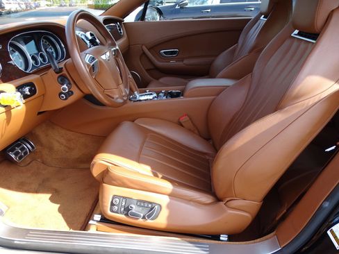 Used 2014 Bentley Continental GT image 8