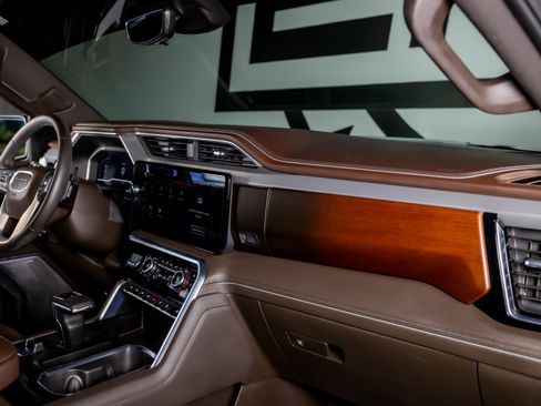 Used 2024 GMC Sierra 1500 Denali w/ Denali Reserve Package image 27