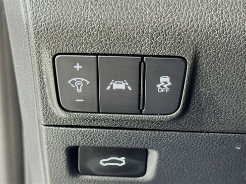 Used 2021 Kia K5 GT-Line w/ GT-Line FWD Premium Package image 18