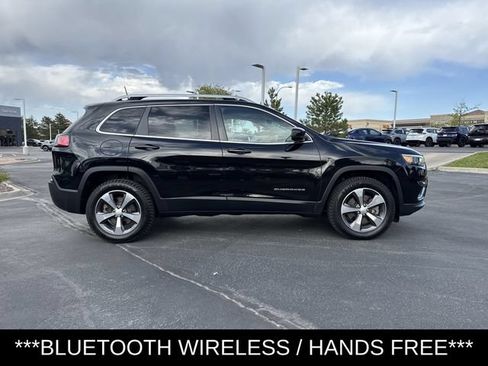 Used 2019 Jeep Cherokee Limited AWD/4WD image 3
