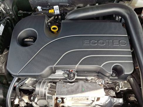 Used 2026 Chevrolet Equinox LT FWD image 28
