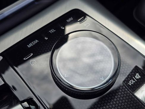 Used 2025 BMW X3 xDrive30i image 30