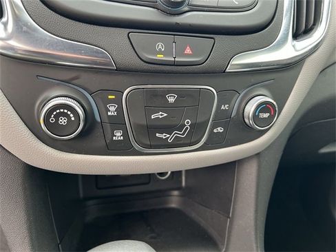 Certified 2024 Chevrolet Equinox LS w/ LS Convenience Package image 15