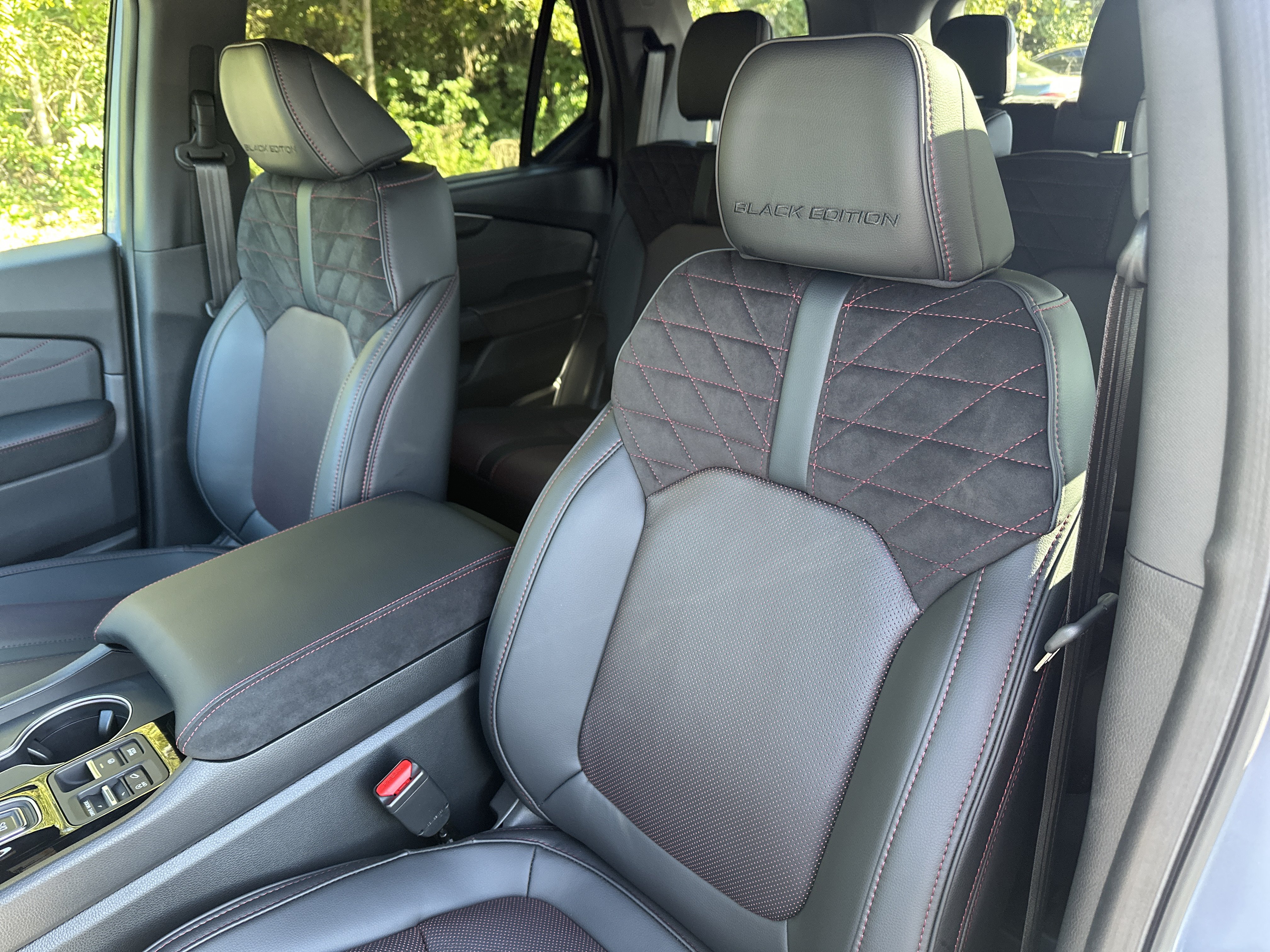 New 2026 Honda Pilot Black Edition image 11