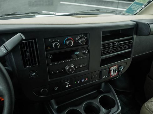 New 2025 Chevrolet Express 3500 w/ Driver Convenience Package image 23