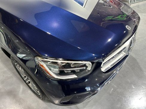 Used 2021 Mercedes-Benz GLC 300 w/ Premium Package image 12