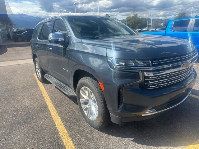 Used 2021 Chevrolet Tahoe Premier w/ Premium Package AWD/4WD image 3