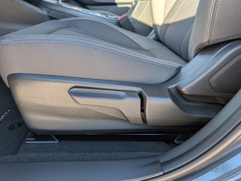 Used 2025 Subaru Impreza 2.0i image 19