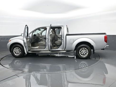 Used 2016 Nissan Frontier SV w/ SV Value Truck Package image 29