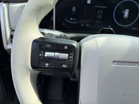 Used 2024 Hyundai Santa Fe Limited image 20