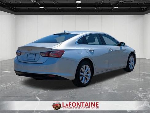 Used 2022 Chevrolet Malibu LT FWD image 5
