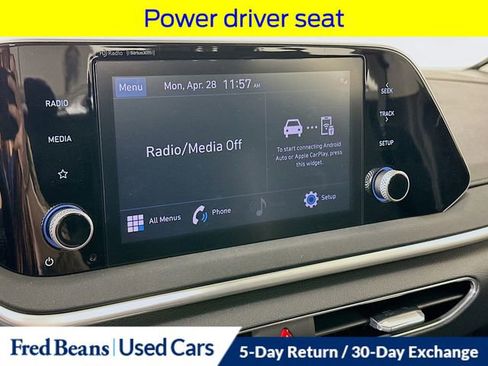 Used 2022 Hyundai Sonata SEL w/ Convenience Package FWD image 18