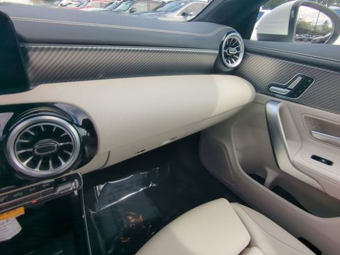 Certified 2025 Mercedes-Benz CLA 250 image 4