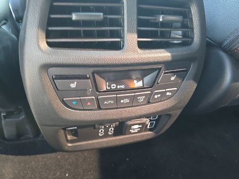 Used 2022 Honda Pilot Elite image 20