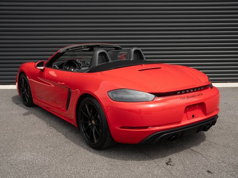Certified 2025 Porsche 718 Boxster GTS RWD image 3