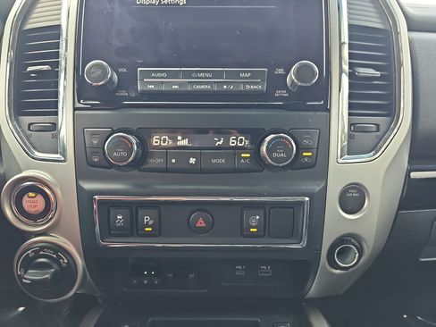 Used 2021 Nissan Titan SV w/ SV Convenience Package AWD/4WD image 21