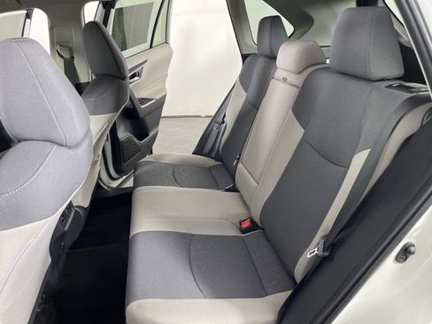 Used 2024 Toyota RAV4 XLE image 44