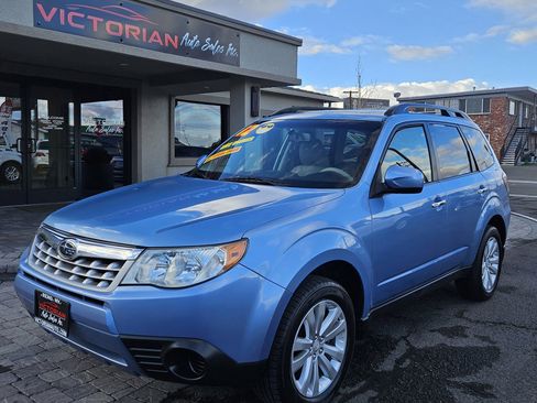 Used 2012 Subaru Forester 2.5X Premium image 1