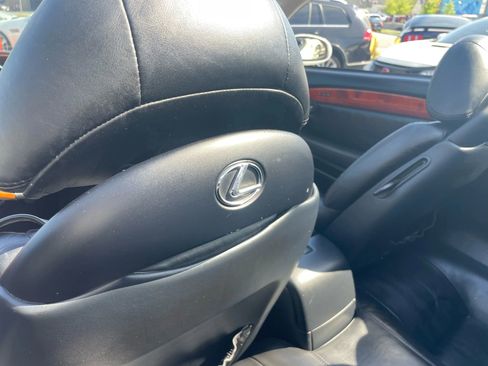Used 2002 Lexus SC 430 Convertible image 19