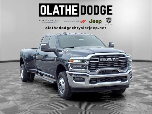 New 2026 RAM 3500 Tradesman AWD/4WD image 27