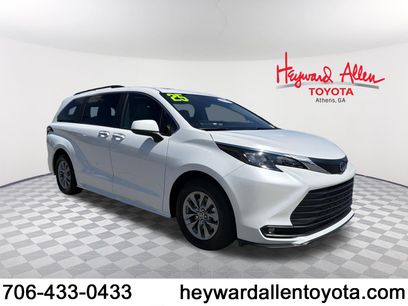 Certified 2025 Toyota Sienna XLE
