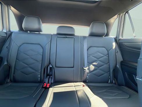 New 2026 Volkswagen Atlas Cross Sport SE AWD/4WD image 20