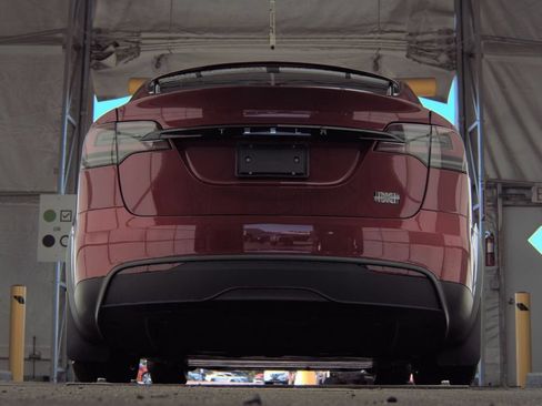 Used 2024 Tesla Model X Plaid AWD/4WD image 15
