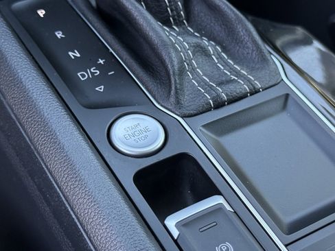 Used 2022 Volkswagen Atlas SE image 22