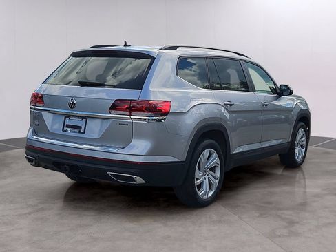 Used 2023 Volkswagen Atlas SE w/ Panoramic Sunroof Package AWD/4WD image 4