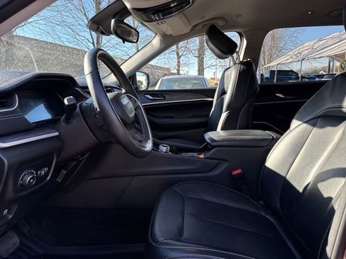 Used 2021 Jeep Grand Cherokee L Limited image 12