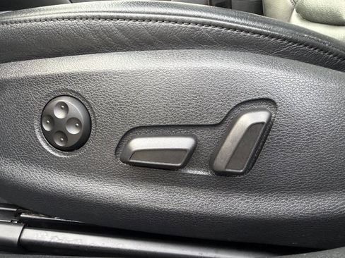 Used 2016 Audi A3 2.0T Premium w/ Audi MMI Navigation Plus image 18