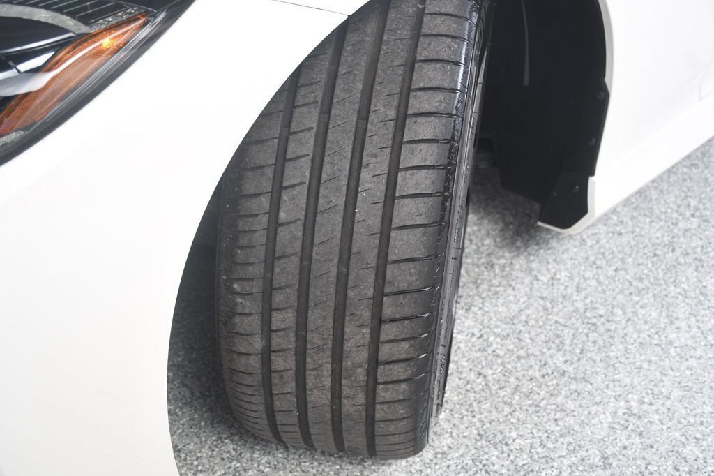Used 2025 Nissan Z Performance w/ Floor Mat Package RWD image 25