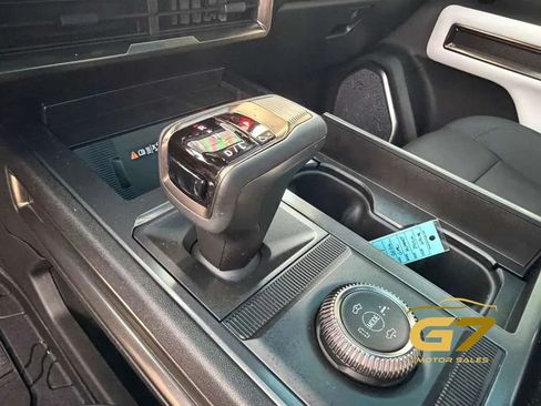 Used 2024 GMC Hummer EV 2X w/ LPO, Illumination Package AWD/4WD image 30