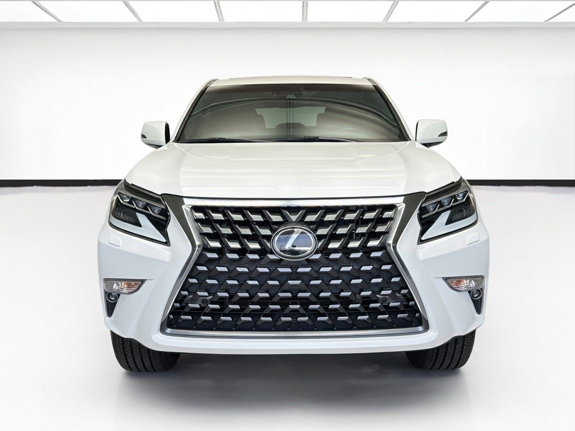 Used 2022 Lexus GX 460 Premium w/ Premium Package AWD/4WD image 2