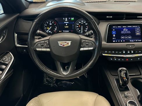 Used 2022 Cadillac XT4 Sport w/ Comfort Package image 14