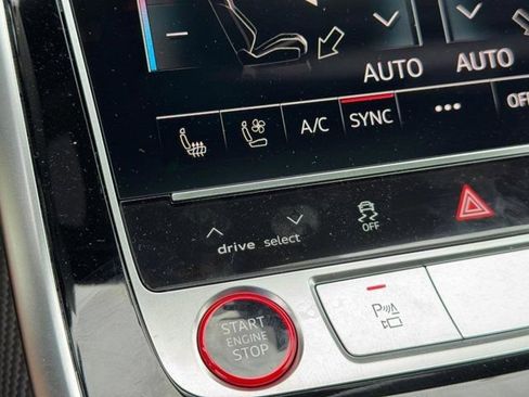 New 2026 Audi SQ7 Premium Plus AWD/4WD image 26
