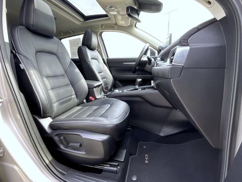 Used 2025 MAZDA CX-5 AWD 2.5 S w/ Preferred Package image 16