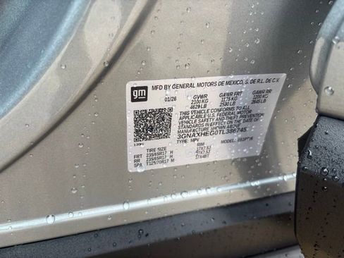 New 2026 Chevrolet Equinox LT w/ Convenience Package II FWD image 23