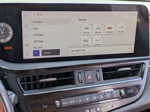 Used 2024 Lexus ES 350 Ultra Luxury w/ Accessory Package (Z1) FWD image 11
