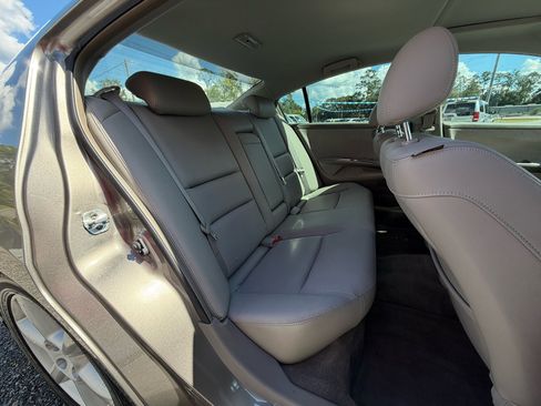 Used 2004 Nissan Maxima 3.5 SE image 11