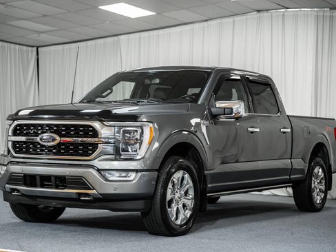 Certified 2022 Ford F150 Platinum w/ FX4 Off-Road Package image 3