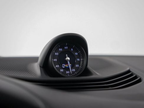 Certified 2023 Porsche Taycan 4S image 30