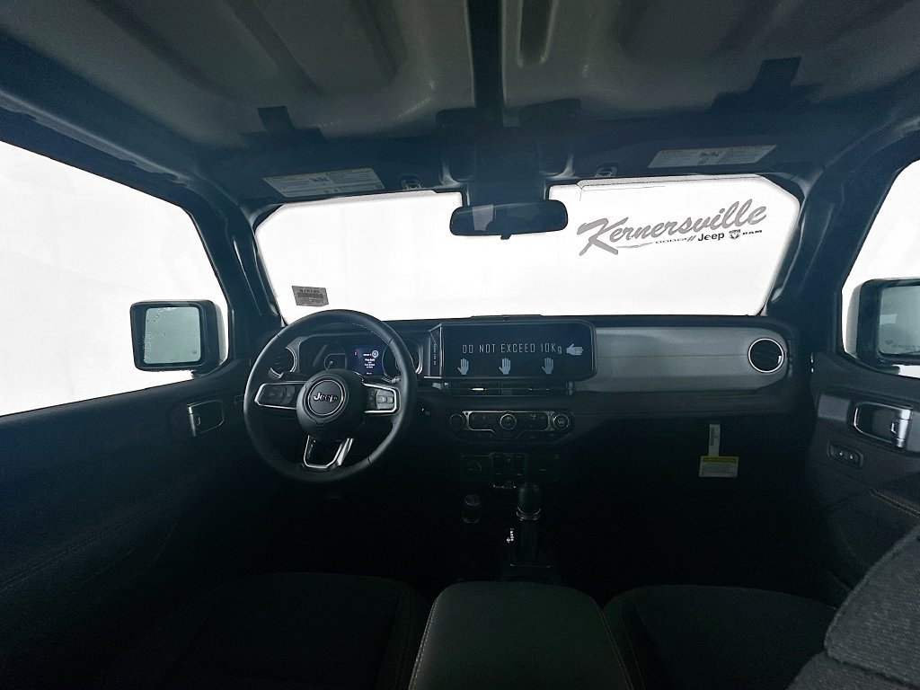 New 2025 Jeep Wrangler Unlimited Sahara AWD/4WD image 9